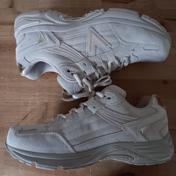 Vionic Women's 23 Walk 2.0 Sneaker Oatmeal Gold Suede Size 9.5 W - Picture 6 of 10